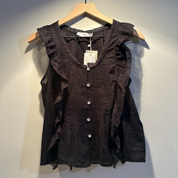 Mango Tops - NWT MNG Women's Ruffled Black Blouse - XS
